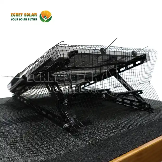 ¿Por qué las redes solares para pájaros son la línea de defensa clave?