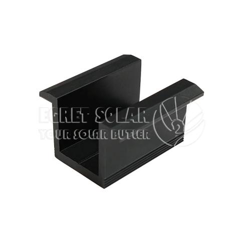 Abrazadera intermedia para panel de montaje solar con anodizado negro